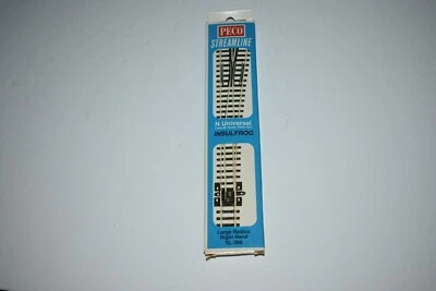 N Scale Peco Streamlin N Scale Right Hand Switch Track C37574 - Image 1 of 2