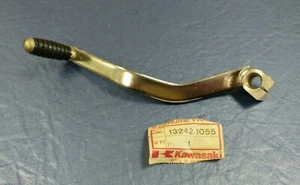 13242-1055 KAWASAKI GEAR LEVER Z200 - Picture 1 of 4