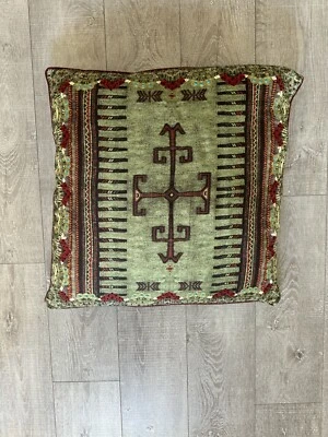 CAMILLA SILK CRYSTAL LARGE CUSHION 65x65 - image 1 of 2