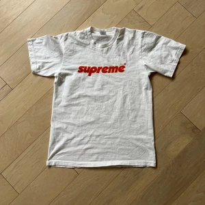 Supreme 24SS Pinline Tee White Size Small Worn Once - Bild 1 von 2