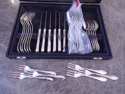 Robbe & Berking Modell NAVETTE Menübesteck 6 Personen 30 Teile Silber 90er TOP - Bild 1 von 4