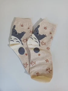 Süße Totoro Socken (kleinere Erwachsenengröße) Studio Ghibli neu ohne Etikett - Bild 1 von 2
