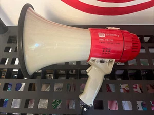 MG Electronics Modelo PGM-15PD Megáfono Dinámico de Mano 021510A ¡VER DESCRIPCIÓN! - Imagen 1 de 5