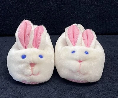 Chinelos unissex Avon Kids peludo de pelúcia coelho branco casa Páscoa 1990 - Imagem 1 de 4