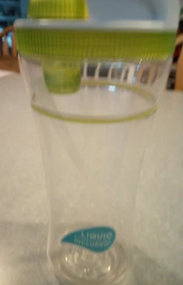 Botella de agua vintage 9" COOL GEAR abatible potenciador del sabor líquido verde lima Foto 1 de 4