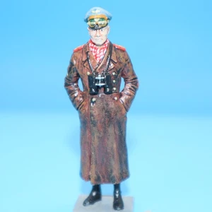 Vintage Cameo Personalities Lead Figurine, HAND PAINTED - FIELD MAR ERWIN ROMMEL - Picture 1 of 3