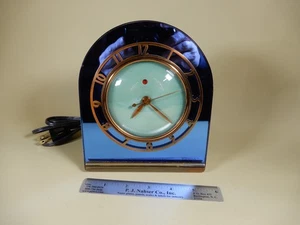 Telechron 4H77 "Deauville" Blue Glass Clock Great Condition New Cord - Picture 1 of 8