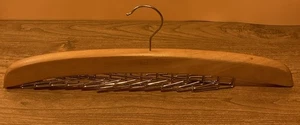 Tie Scarf Belt Hanger Holder By Clever Container Wooden With 26 Metal Pegs - Picture 1 of 3