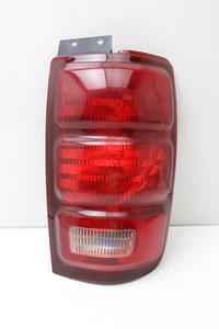 1997-2002 Ford Expedition Rear Left Driver Tail Light Lamp Taillight 44ZH-1093B - Picture 1 of 3