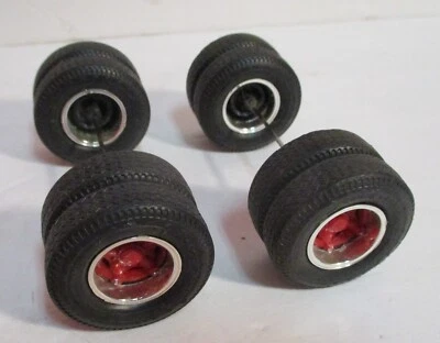 RUEDAS MODELO MACK TRUCK (y otros) vintage AMT REVELL MPC (2) EJES Y (8) NEUMÁTICOS Foto 1 de 4