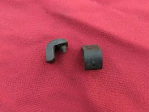Set 2 tasselli gomma gommini battenti porte inferiori Autobianchi A112 - Abarth - Foto 1 di 1