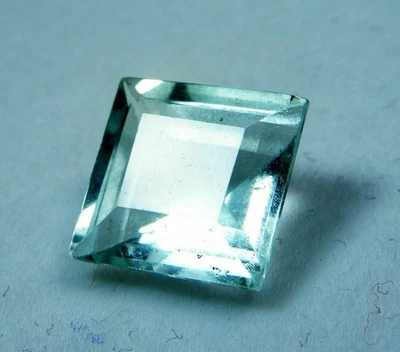 EGL Certified 7.60 Ct Natural Square Ceylon Green Fluorite Loose Gemstone - Image 1 of 4