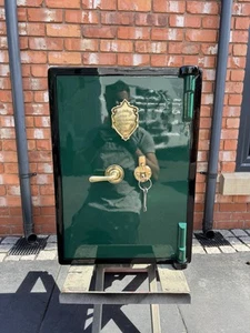 J&E.Bates & Sons Ltd Antique Safe Rare safe - Picture 1 of 12