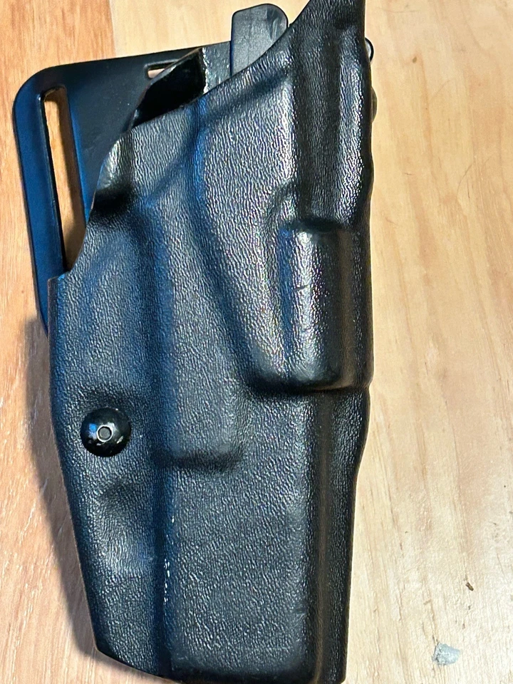 Safariland Holster ALS 6390 RH Glock 19/23 Mid-Ride Duty Level 1 - Image 1 of 4