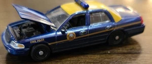 1:64 Spec Cast 3¼" 2001 Ford Crown Victoria West Virginia State Patrol - Picture 1 of 13