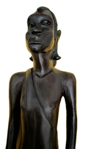 Afrikanische handgeschnitzte Ebenholz Statue Makonde Stammesmann Figur Holz Skulptur - Bild 1 von 13