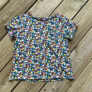 Boden Girl's Colorful Floral Star Pocket Tee Size 11-12 Y - Picture 1 of 5