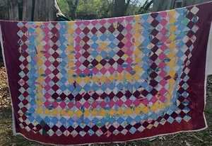 Antique Quilt 1920s 73"x68" Handsewn Quilted Granny Square Feedsack Check - Picture 1 of 15
