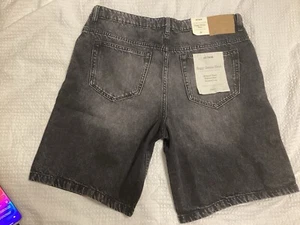 Baggy Denim Short- Relaxed - Picture 1 of 3