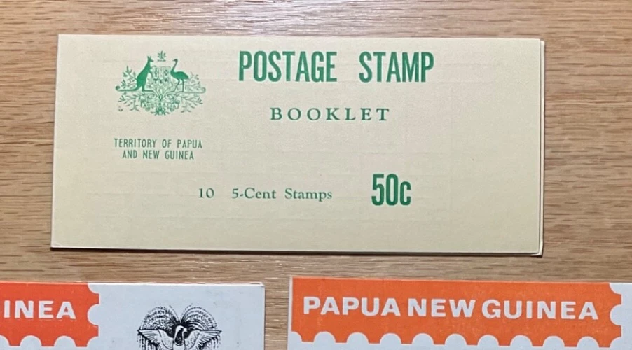 Papua New Guinea 1970 50c Green on Cream Booklet SG# SB2 NH - Image 1 of 1