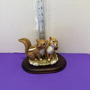 Statuina porcellana vintage Homco Sweetheart Chipmunks firmata 1990 - Foto 1 di 10