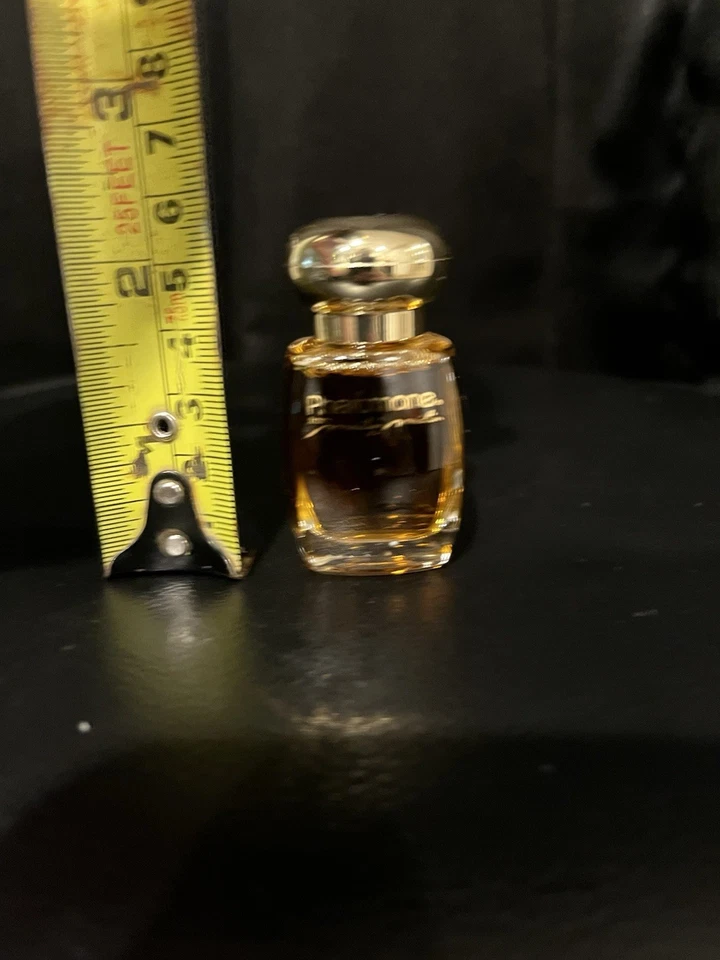 Salpicaduras de perfume Pheromone de Marilyn Miglin 1/4 oz muy raras ~ Foto 1 de 4