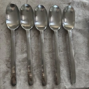 5 x IKEA DATA STAINLESS STEEL DESSERT SPOONS - Picture 1 of 5