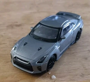 Burago Diecast Spielzeug Modell Rennwagen 2017 Nissan GT-R grau silber 1:43 OHNE BOX - Bild 1 von 2
