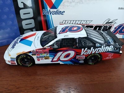 #10 JOHNNY BENSON VALVOLINE 2002 "GRAND PRIX" 1: 24 比例压铸,动作 — 第 1/4 张图片