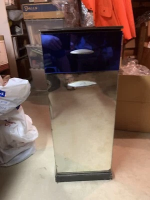 antique stand up kitchen cabinet  - Image 1 of 4