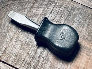 Vintage Snap-On Screwdriver Small Flat Head Black Stubby Tool 3” USA SSD1 - Picture 1 of 6