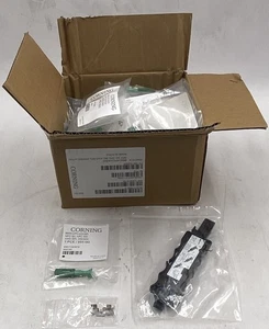 QTY 60 CORNING 8800-APC FIBER OPTIC CONNECTOR W/ SEMI-TIGHT BUFFER 80611383672 - Afbeelding 1 van 7