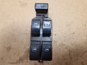 2007 DAIHATSU TERRIOS ELECTRIC WINDOW SWITCH FRONT RIGHT SIDE 84820-B4020 - Picture 1 of 5