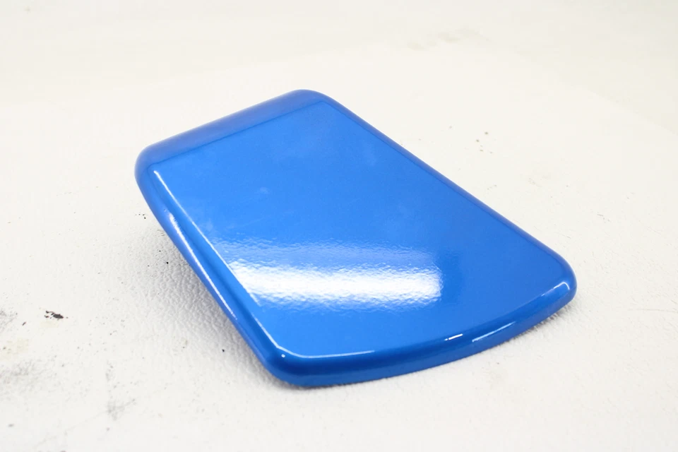 98-05 Harley Davidson Road Glide Right Front Fairing Storage Lid - Image 1 of 4