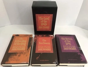 Lord of the Rings Trilogy Box Set 1965 2nd Edition J.R.R. Tolkien Maps *READ* - Foto 1 di 24