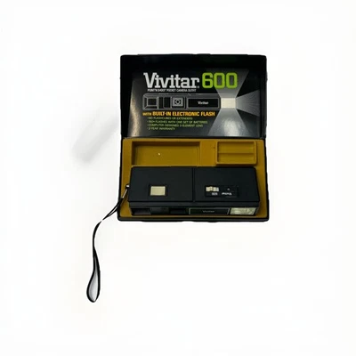 Vivitar 600 Vintage Point & Shoot 35mm Film Camera Pocket Size Built-In Flash - Image 1 of 4