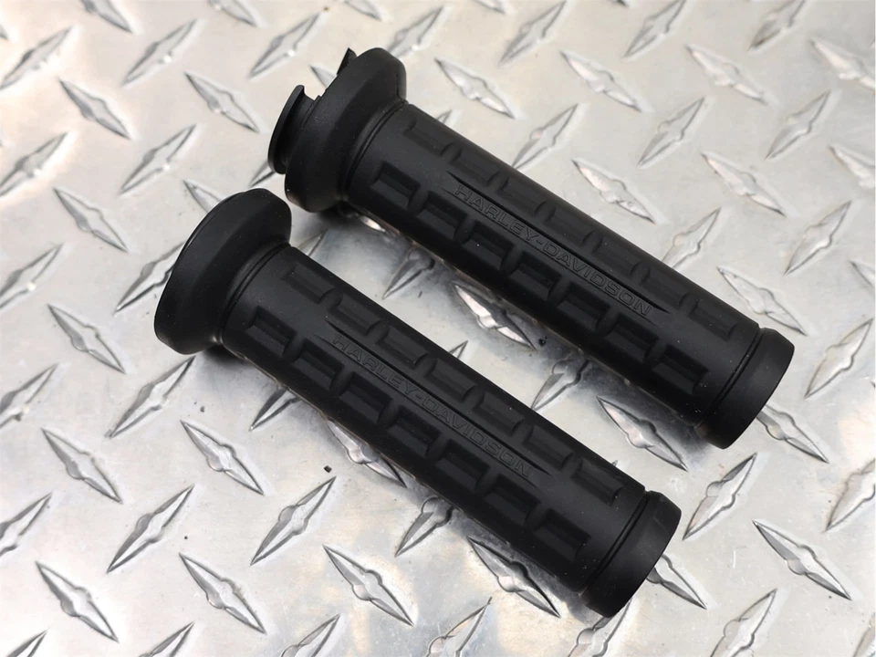 Grips OEM 56100386 Pour Harley Davidson Sporster S/ Pan America/ Nightster - Photo 1/1