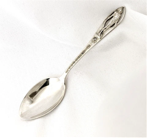 Niagara Falls NY Indian Warrior Chief Sterling Silver Souvenir Spoon 4" Long Cover