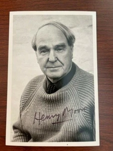 HENRY MOORE SIGNIERTES SILBERGELATINE FOTO, ENGLISCHER KÜNSTLER, ABSTRAKTE SKULPTUREN - Bild 1 von 1