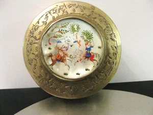 Antique Persian round snuff/pill box with paint on mother of pearl c1900 - Picture 1 of 12