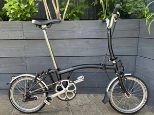 2020 Brompton C Line M1L (Single Speed) Equivalent folding bicycle Satin Black - Picture 1 of 24