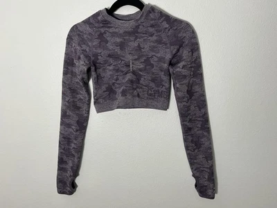 Top corto Gymshark Adapt camuflado sin costuras manga larga púrpura entrenamiento para mujer pequeño” Foto 1 de 4
