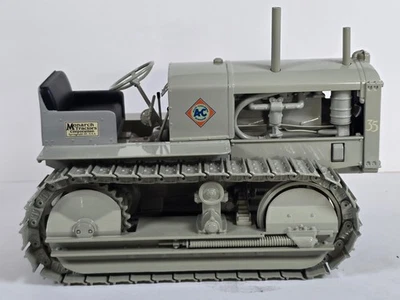 1:16 Scale Diecast Allis Chalmers AC35 Crawler Tractor - Image 1 of 4