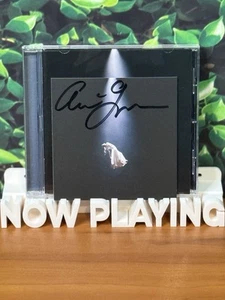 CD Ariana Grande "Eternal Sunshine Deluxe: Brighter Days Ahead" con inserto firmado - Imagen 1 de 6