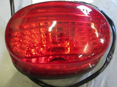 Luz combinada trasera Suzuki GZ250 1999-2010 MERODEADOR 35710-12F30  Foto 1 de 4