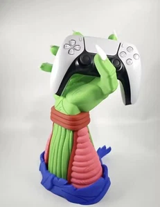 Piccolo Controller Holder Stand Dragon Ball Z Ps5 Xbox Gaming Stand Desk anime - Picture 1 of 3
