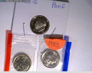 1993 PDS Roosevelt Dimes Unc in mint cello and Proof - Picture 1 of 2