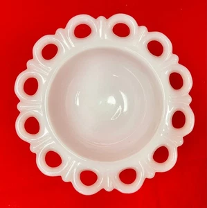 Vintage Lace Edge Anchor Hocking Milk Glass Round Compote 3"H 5"W Mint! - Picture 1 of 3