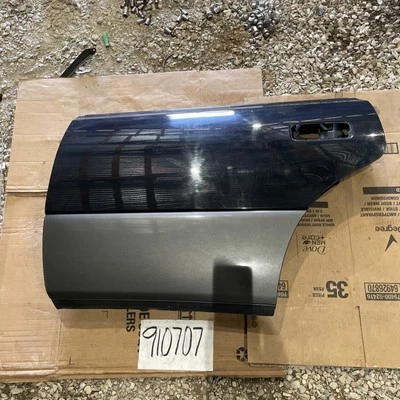 Carcasa de puerta trasera izquierda del lado del conductor Lexus ES300 1997-2001 negra/gris OEM Foto 1 de 4