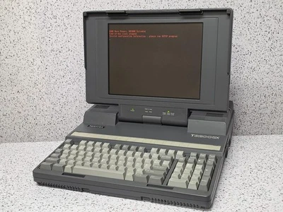 RETRO LAPTOP 》 TOSHIBA T3200SX 》 VINTAGE HISTORICAL NOTEBOOK - Bild 1 von 4